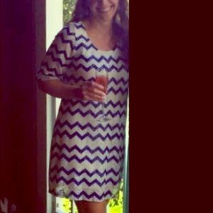 Peach Love Cream dress - size Medium